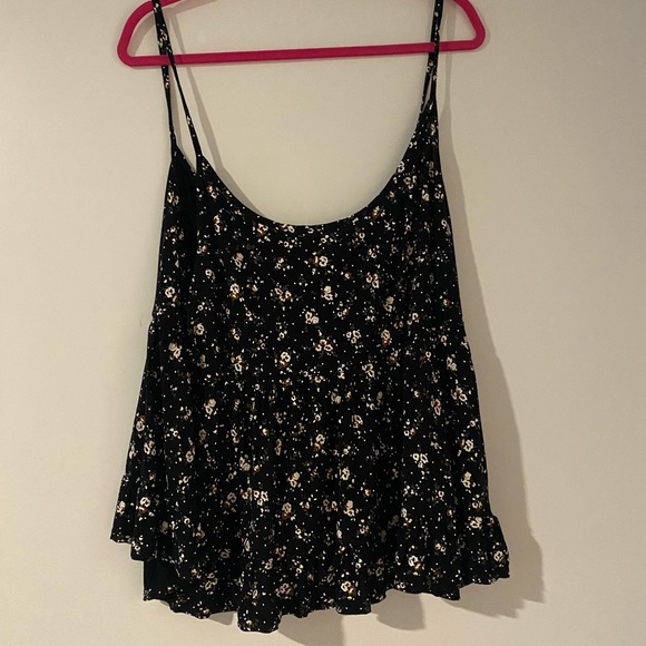 Boohoo Cropped Tank Top - Picture 1 of 4